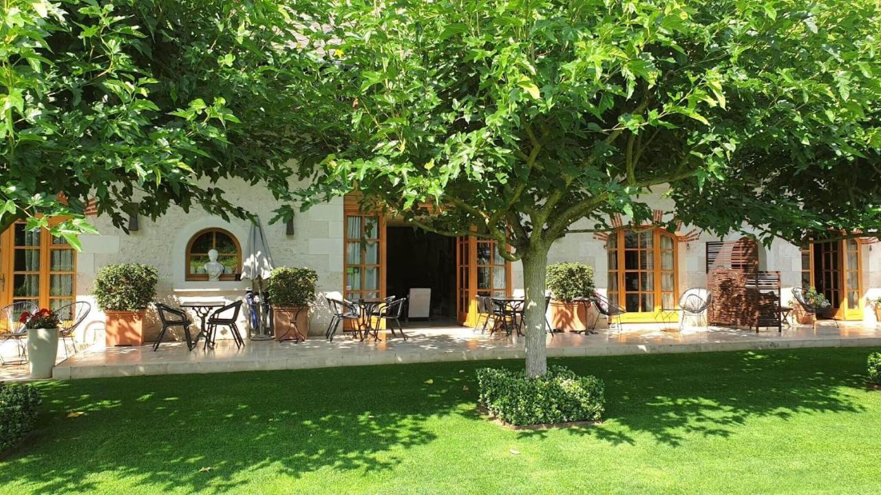 Les Loges De Saint Eloi Bed & Breakfast Pontlevoy Exterior photo